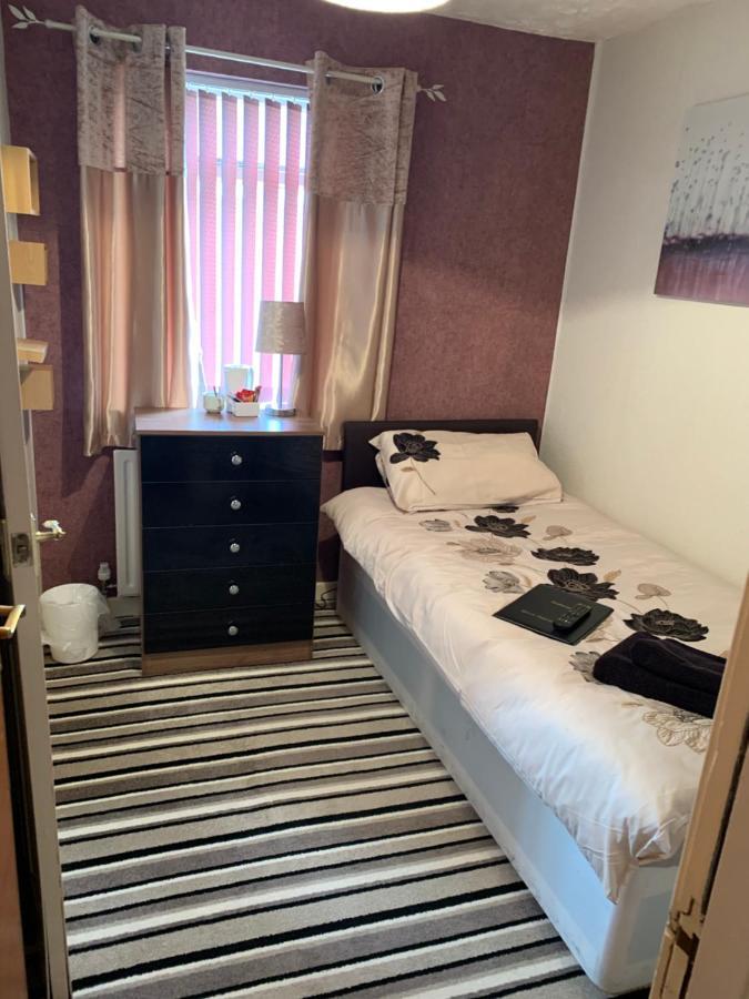 The Rutlands Bed & Breakfast Blackpool Exterior photo